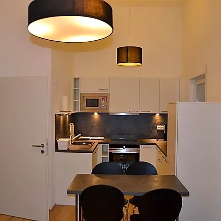 Sebastian 4* Erding